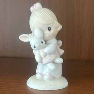 Vtg.Jonathan & David Figurine with Bunny